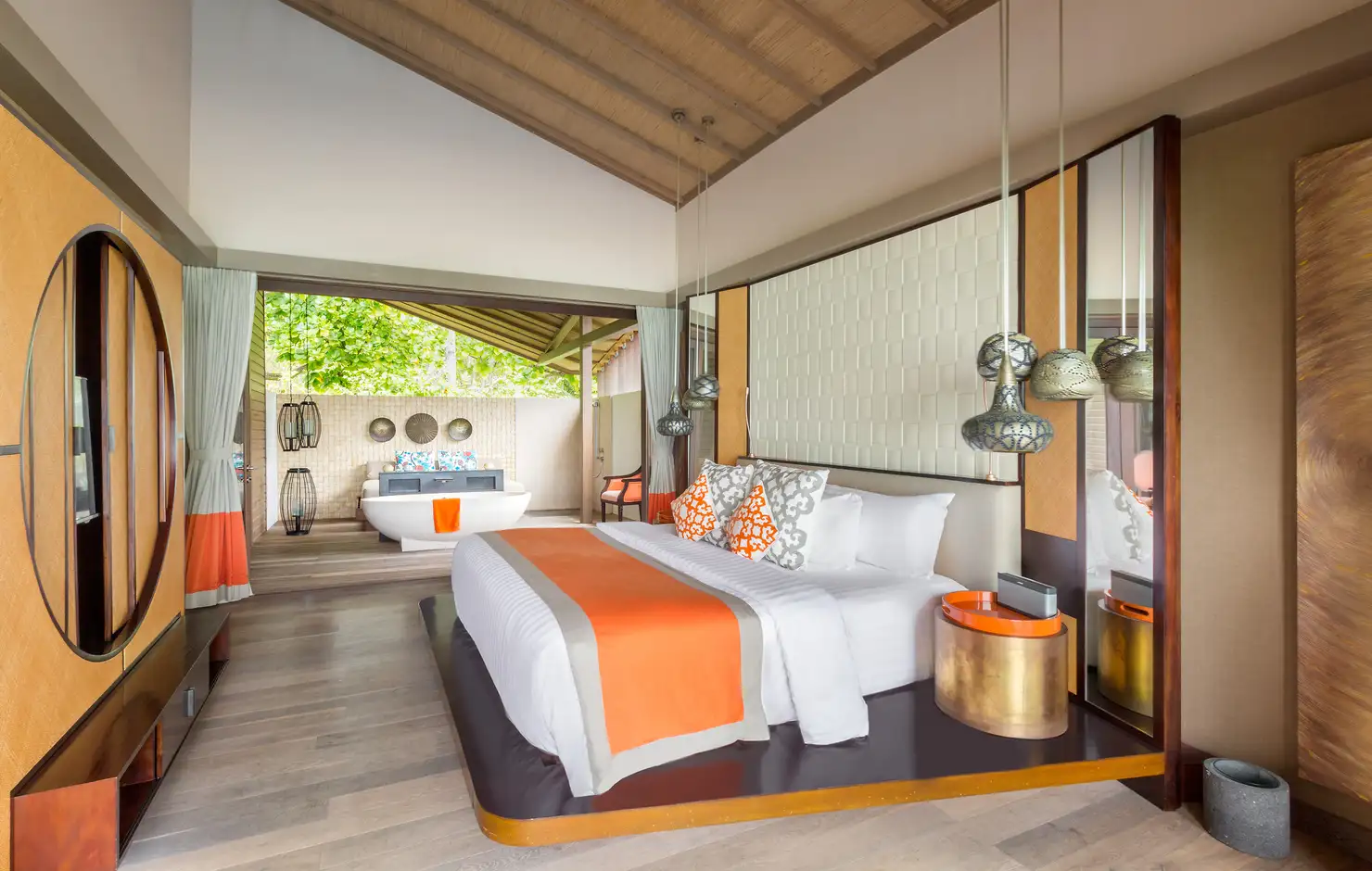 finolhu-beachVilla-03