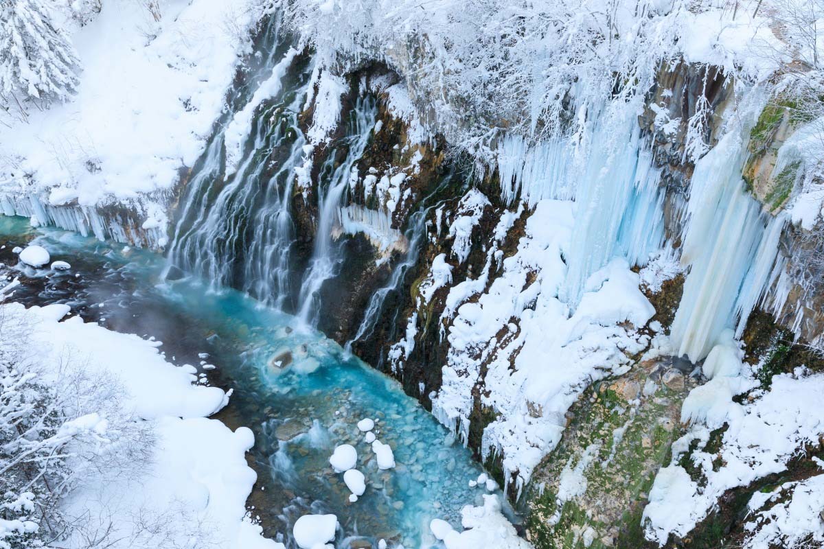 shirahige waterfall1