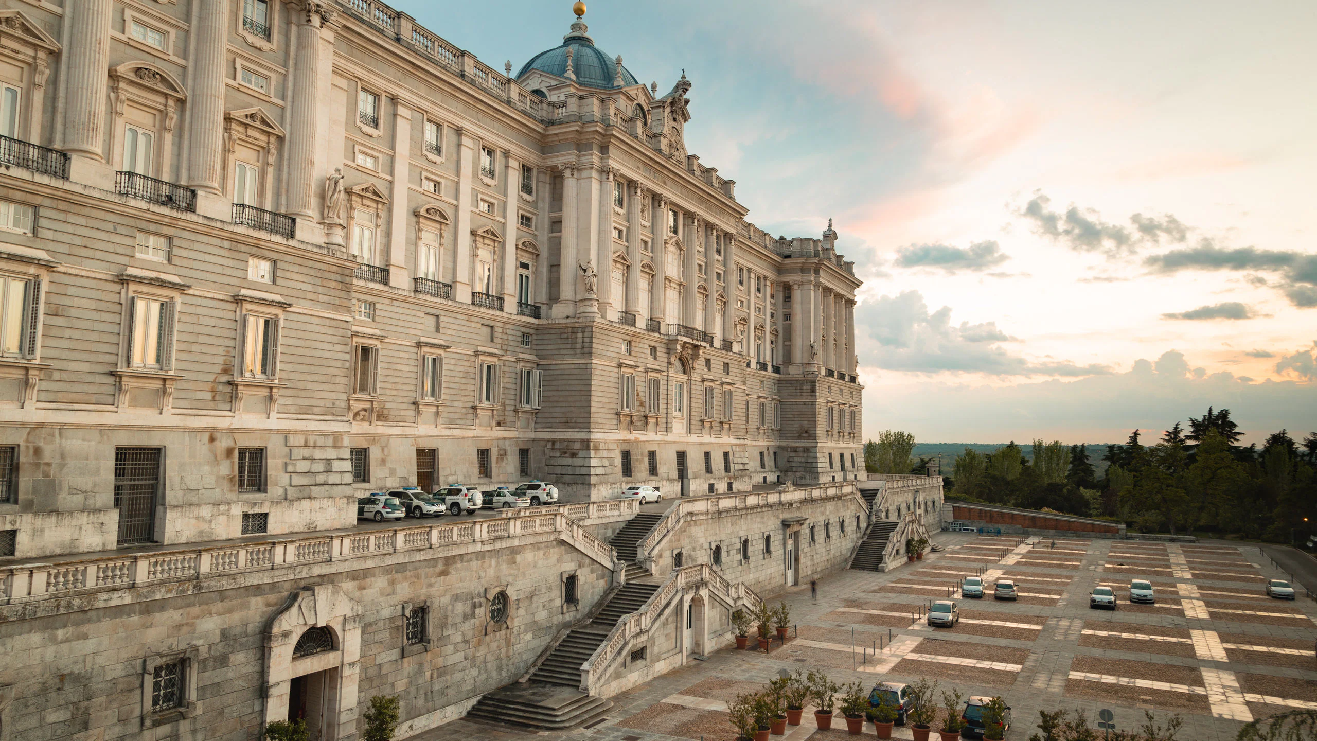 พระราชวังหลวงมาดริด (Royal Palace of Madrid)